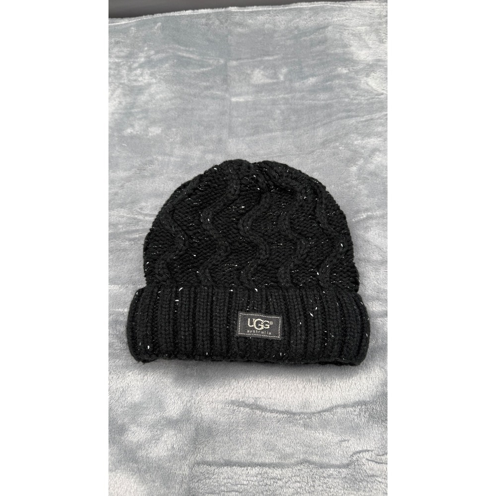 UGG Australia Black Cable Knit Beanie Cuffed Winter Hat Speckled Fleece Lined
